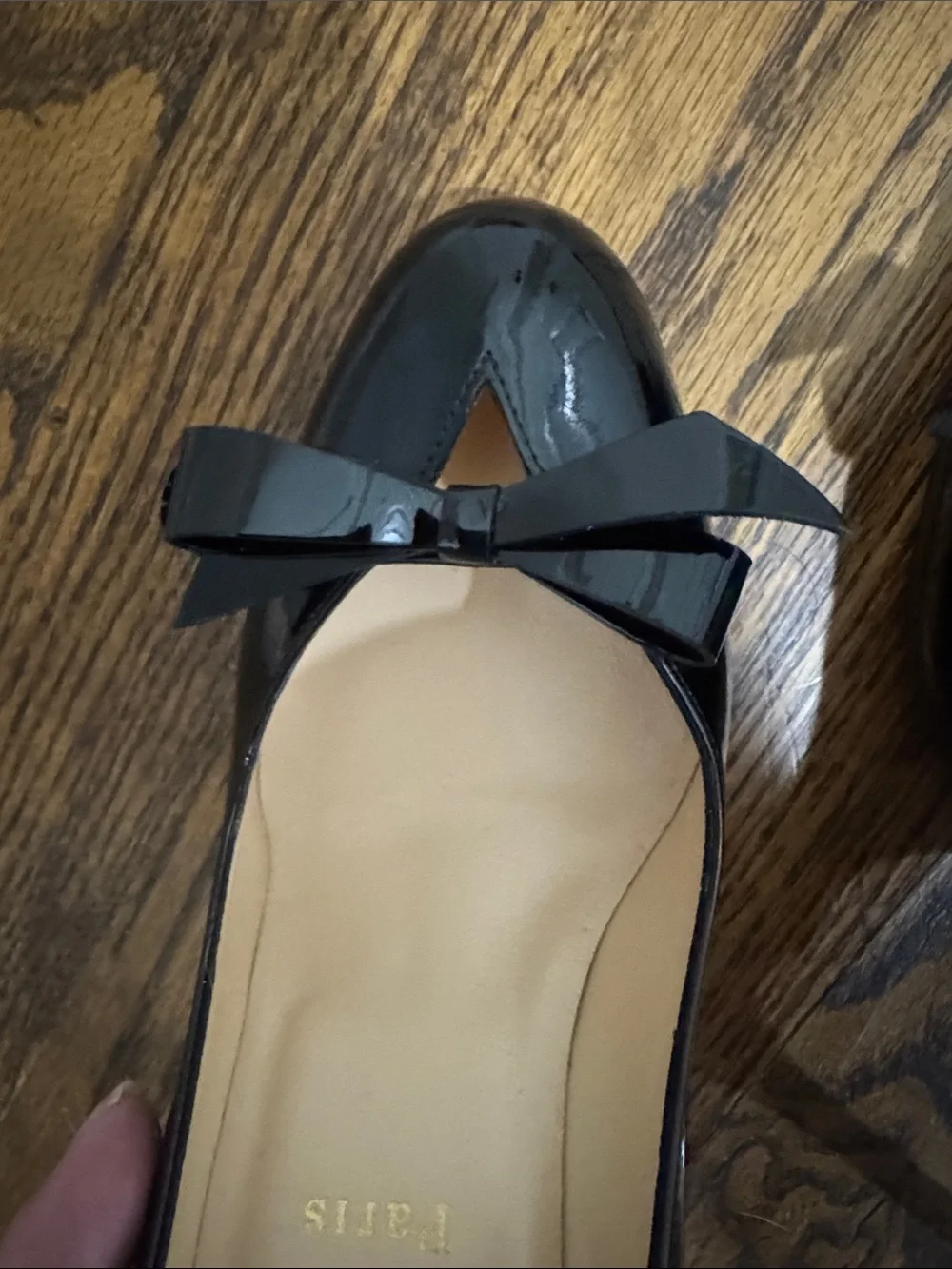 Christian Louboutin/Black Patent 4” Heels with Bow On Toe/US Size 6.5/NWOT! - Picture 4 of 16